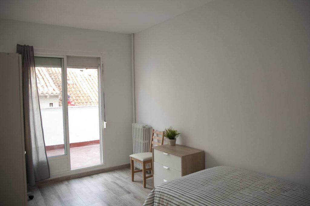 rent a room Habitacion 4D1 ventana